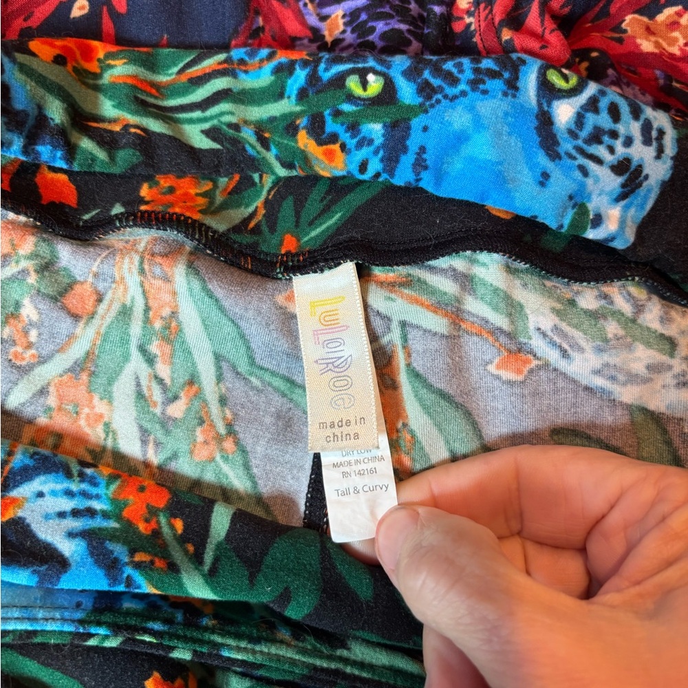 3 LuLaRoe TC Leggings Bundle Tiger Jungle Cat Prints | Tall Curvy Size 12 - Picture 5 of 8